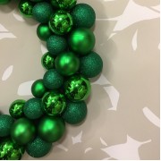 Bauble Wreath - Green 